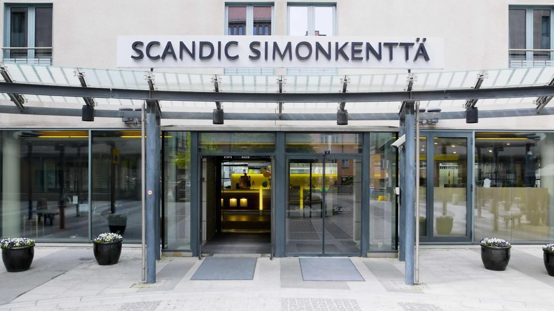 Scandic Simonkenttae Helsinki Otel