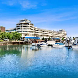 ***** Hotel Shangri-la The Marina, Australia