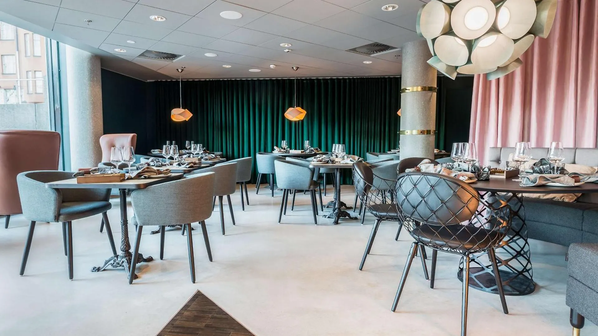 **** Hotel Scandic Simonkenttae Helsinki Finland